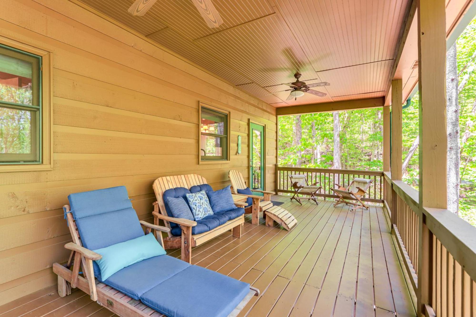 Lakeside Cabin Game Room, Dock, Orchard, Wineries เอลลิเจย์ ภายนอก รูปภาพ