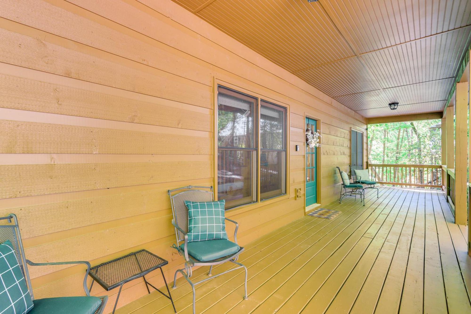 Lakeside Cabin Game Room, Dock, Orchard, Wineries เอลลิเจย์ ภายนอก รูปภาพ
